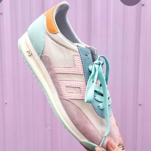 Back 70 Barkley Jogger Sneaker